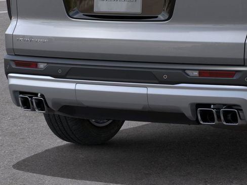 New 2026 Chevrolet Traverse LT w/ Enhanced Driving Package FWD image 14