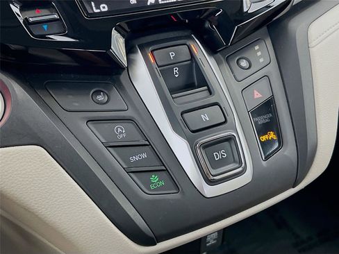 Used 2025 Honda Odyssey EX-L image 16