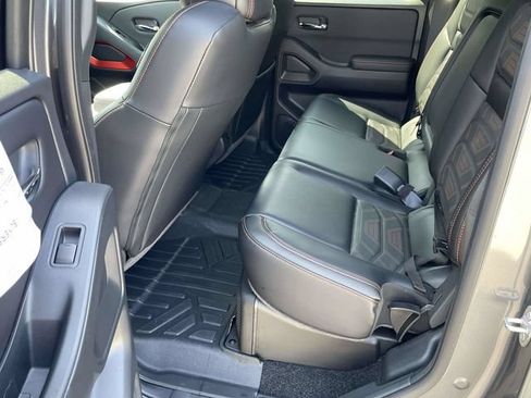 Used 2025 Nissan Frontier PRO-4X w/ Pro Premium Package AWD/4WD image 5