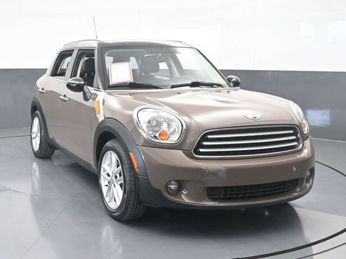 Used 2012 MINI Cooper Countryman image 9
