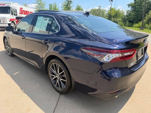 Certified 2022 Toyota Camry XLE w/ Cold Weather Package FWD image 3