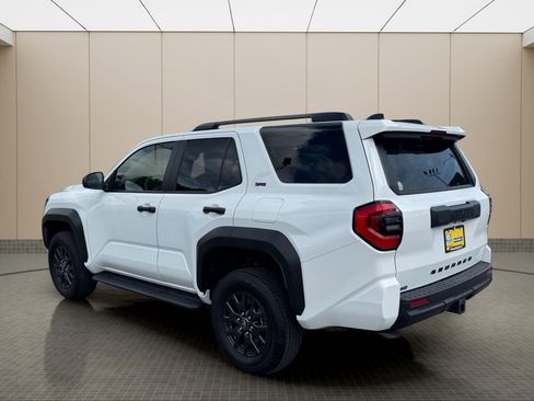 Used 2025 Toyota 4Runner SR5 AWD/4WD image 4