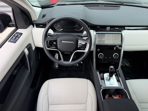 Used 2023 Land Rover Discovery Sport SE AWD/4WD image 23