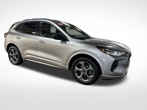 Used 2023 Ford Escape ST-Line w/ Tech Pack #1 image 8