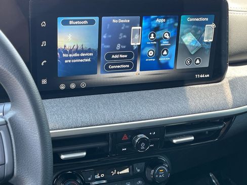 New 2026 Nissan Kicks SV w/ Cold Weather Package FWD image 24