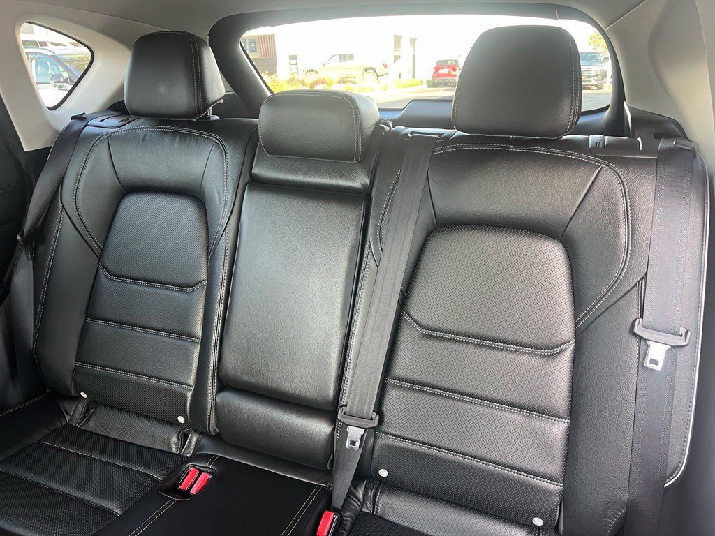 Used 2025 MAZDA CX-5 AWD 2.5 S w/ Preferred Package image 14