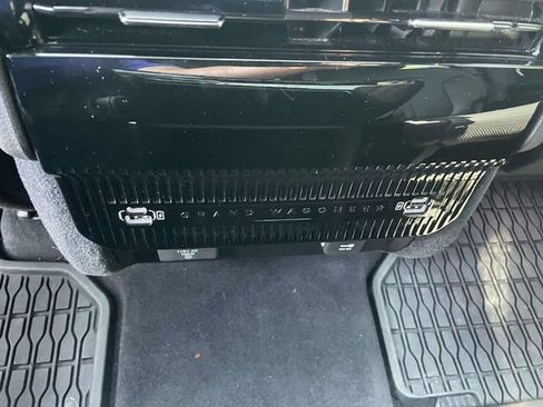 Certified 2025 Jeep Grand Wagoneer 4WD image 14