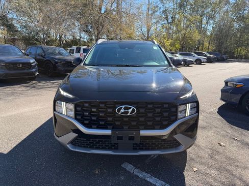 Used 2023 Hyundai Santa Fe SEL image 2