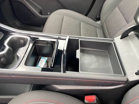 Certified 2024 Chevrolet Traverse Z71 w/ LPO, Floor Liner Package AWD/4WD image 15