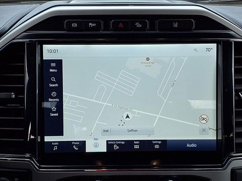 Used 2022 Ford F350 Lariat w/ Tremor Off-Road Package image 24