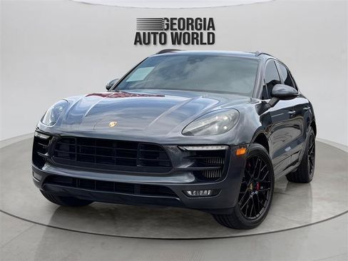 Used 2018 Porsche Macan GTS AWD/4WD image 3
