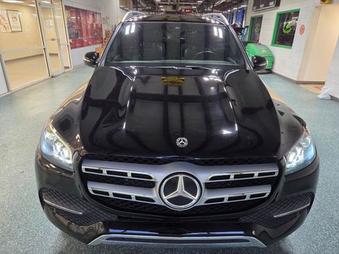 Used 2020 Mercedes-Benz GLS 450 4MATIC image 3
