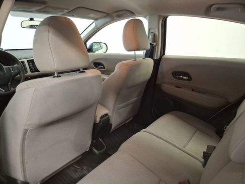 Used 2018 Honda HR-V LX image 13