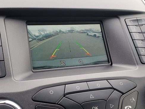 Used 2015 Ford Edge SEL image 20