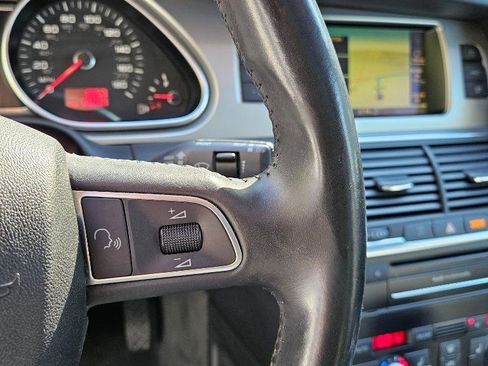 Used 2010 Audi Q7 3.6 Premium Plus w/ Premium Plus Pkg image 25