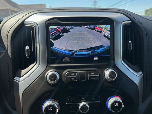 Used 2022 GMC Sierra 2500 SLE w/ SLE Convenience Package image 17