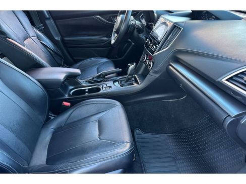 Used 2017 Subaru Impreza 2.0i Limited w/ Popular Package #2A image 18