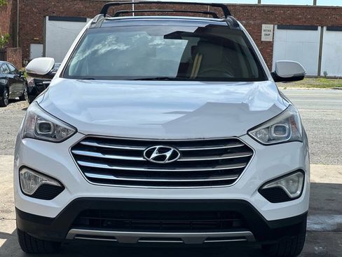 Used 2015 Hyundai Santa Fe GLS w/ Option Group 03 FWD image 3