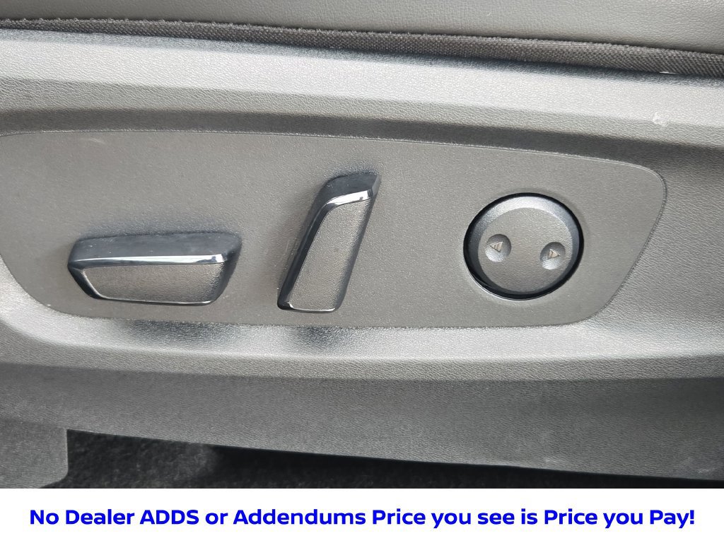 Certified 2026 Nissan Pathfinder SL FWD image 25