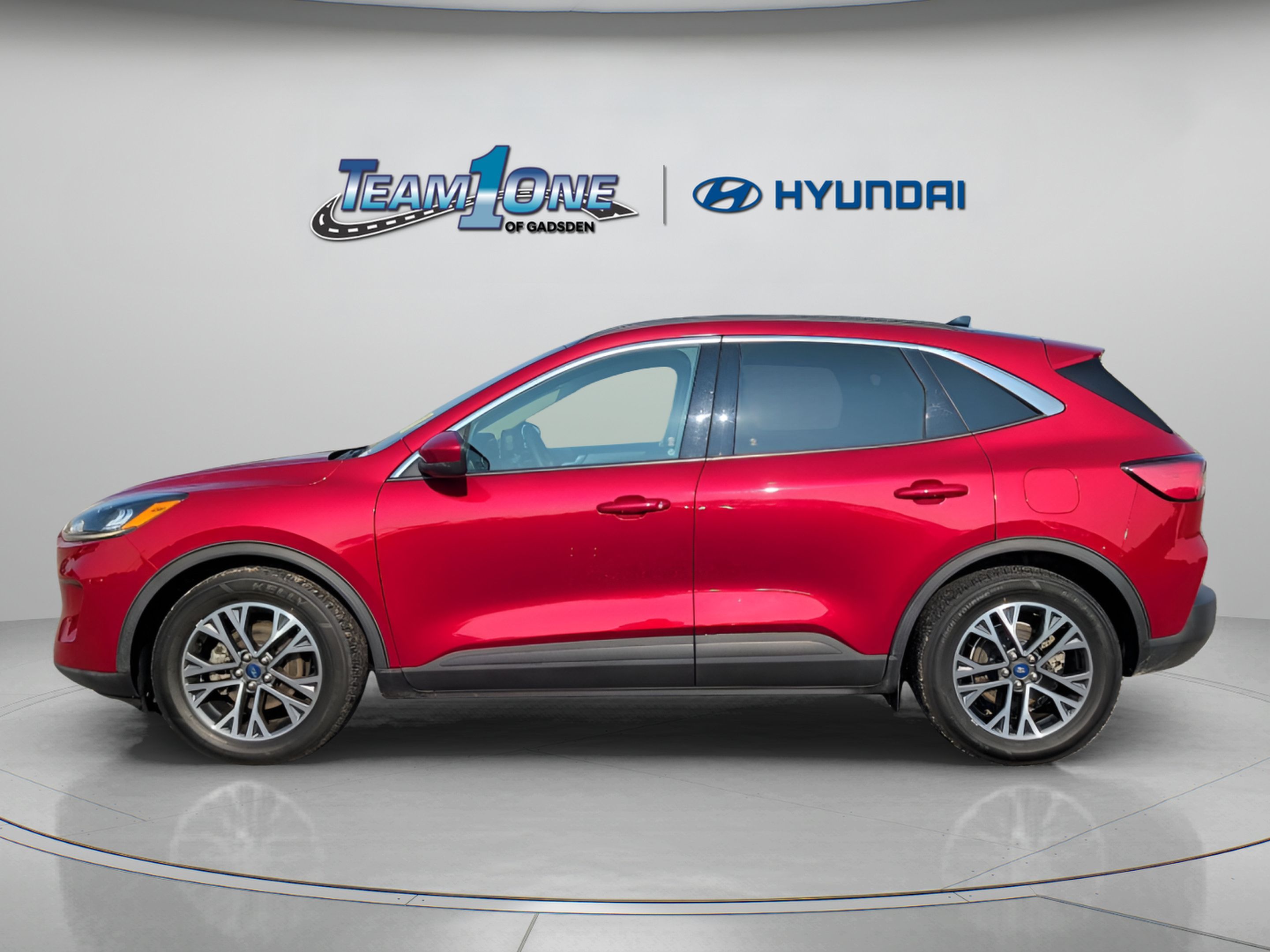 Used 2020 Ford Escape SEL FWD image 5