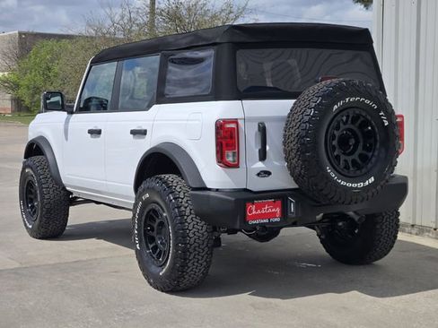 New 2025 Ford Bronco 4-Door AWD/4WD image 5