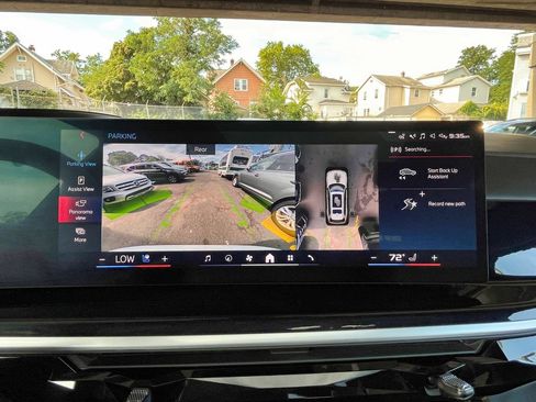 Used 2024 BMW X7 M60i w/ Executive Package AWD/4WD image 23