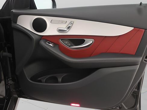 Certified 2022 Mercedes-Benz GLC 300 image 21