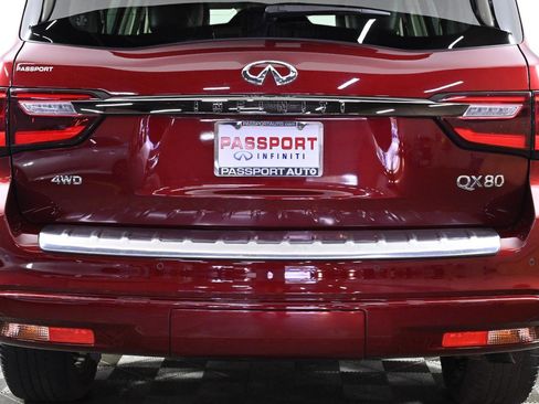 Certified 2023 INFINITI QX80 Premium Select w/ Cargo Package image 7