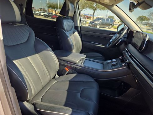 Used 2024 Hyundai Palisade Limited image 33