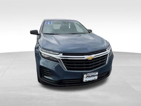 Certified 2024 Chevrolet Equinox LS w/ LS Convenience Package FWD image 10