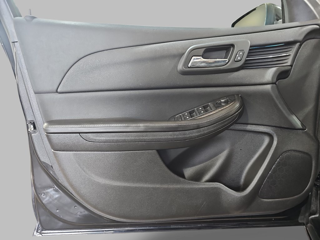 Used 2016 Chevrolet Malibu LT w/ Power Convenience Package FWD image 31