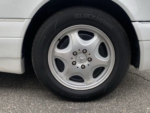 Used 1999 Mercedes-Benz S 320 S 320 LWB 4dr Sedan image 12