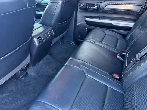 Used 2021 Toyota Tundra Platinum image 11