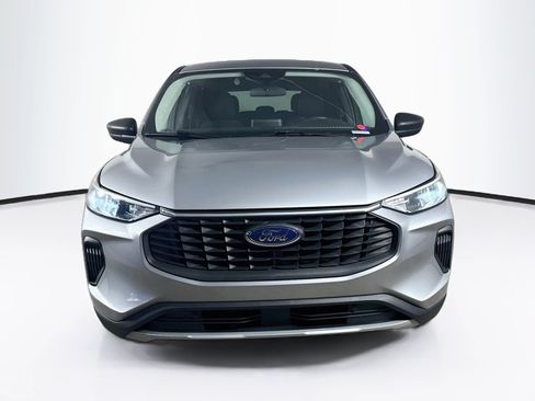 Used 2024 Ford Escape Active FWD image 3
