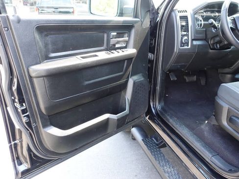 Used 2022 RAM 1500 Express w/ Wheel & Sound Group AWD/4WD image 16