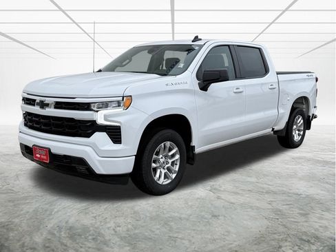 Used 2023 Chevrolet Silverado 1500 RST image 1