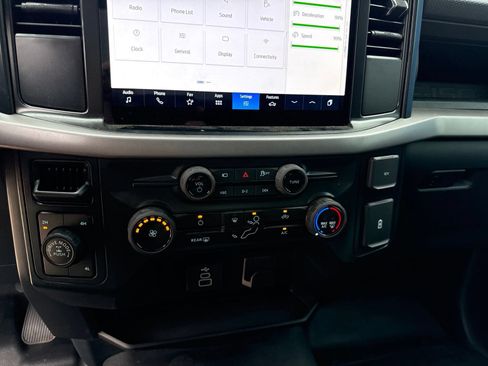 Used 2025 Ford F150 XL w/ Equipment Group 103A High AWD/4WD image 17