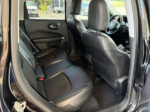 Used 2019 Jeep Compass Latitude image 20