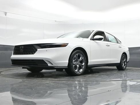 New 2025 Honda Accord EX-L image 42