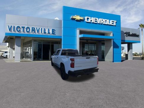 Used 2024 Chevrolet Silverado 1500 LT Trail Boss w/ Protection Package AWD/4WD image 8