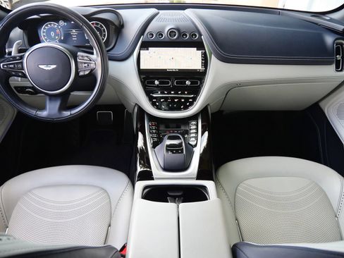 Used 2023 Aston Martin DBX AWD/4WD image 20