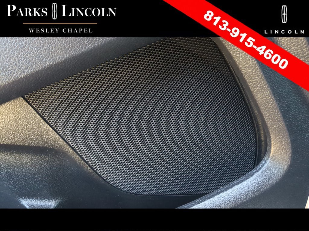 Used 2018 Ford Explorer Limited w/ Ford Safe & Smart Package FWD image 18