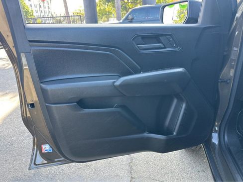 Used 2023 Chevrolet Colorado W/T image 14