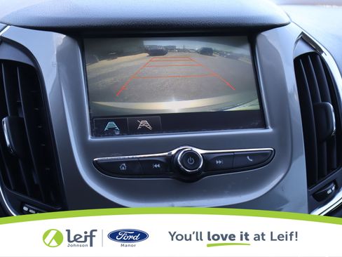 Used 2018 Chevrolet Cruze LT image 30