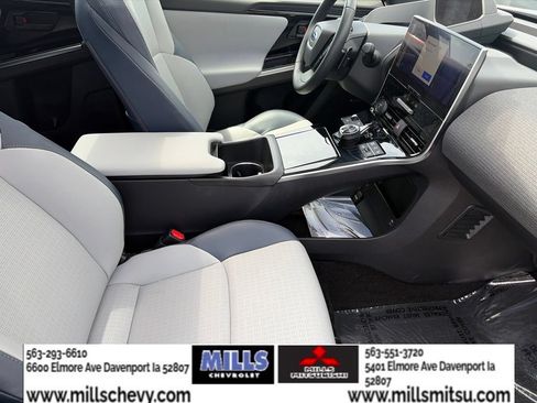 Used 2023 Subaru Solterra AWD image 24