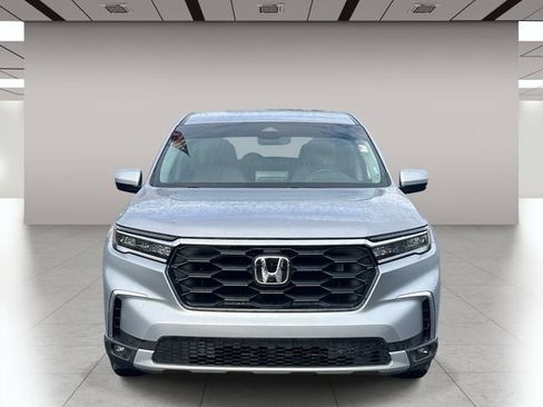 Used 2025 Honda Pilot EX-L image 9