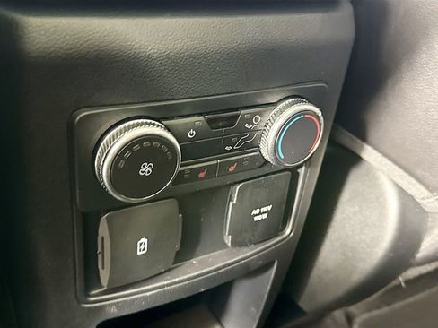 Certified 2021 Ford Explorer Limited w/ Hybrid Equipment Group 310A image 27