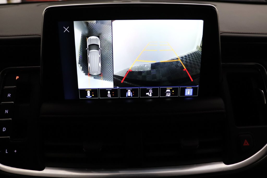 Used 2023 Chevrolet Suburban RST w/ Luxury Package AWD/4WD image 31