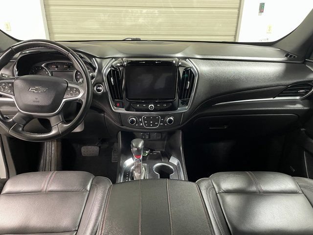 Used 2023 Chevrolet Traverse RS AWD/4WD image 13