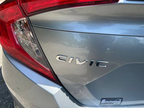 Used 2020 Honda Civic Sport image 10